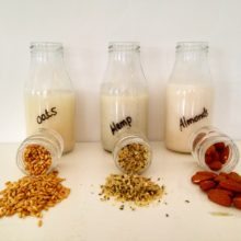 Picture of almonds as food to help increase intuition
